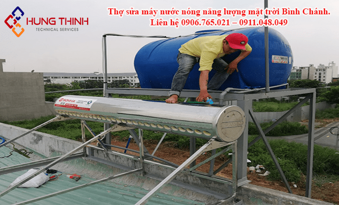 Tho- sua-may-nuoc-nong-nang-luong-mat-troi-Binh-Chanh.